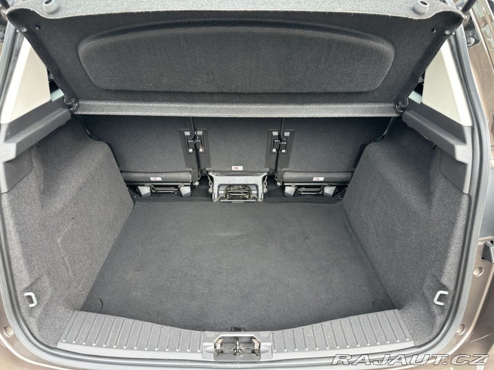 Ford C-MAX 1,5 16V 110kW TITANIUM 1. 2015