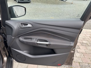 Ford C-MAX 1,5 16V 110kW TITANIUM 1. 2015