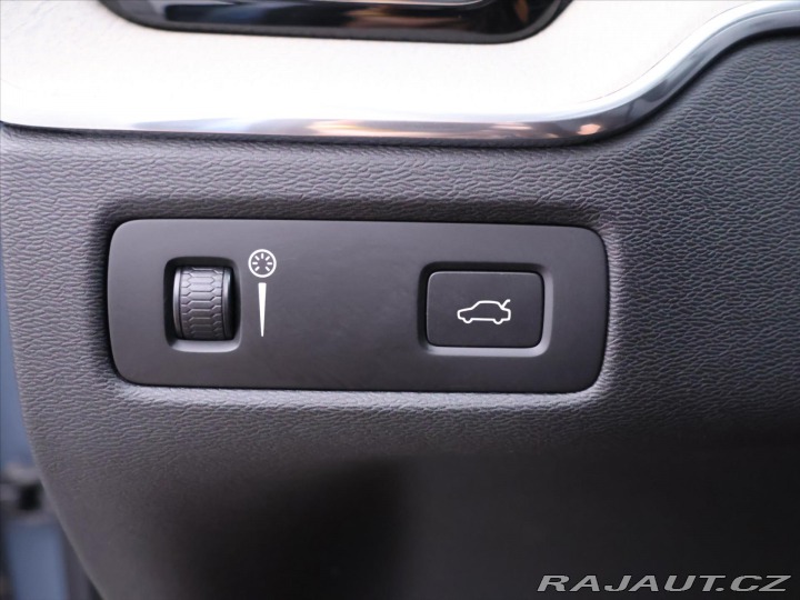 Volvo XC60 2,0 D5 173kW AWD Inscript 2018