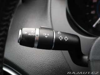 Jaguar XE 2,0 D 177kW R-Sport CZ 2017