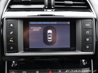 Jaguar XE 2,0 D 177kW R-Sport CZ 2017