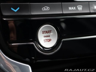 Jaguar XE 2,0 D 177kW R-Sport CZ 2017