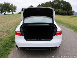 Jaguar XE 2,0 D 177kW R-Sport CZ 2017