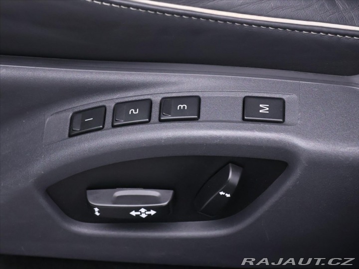 Volvo XC60 2,4 D5 AWD R-Design Serv. 2016