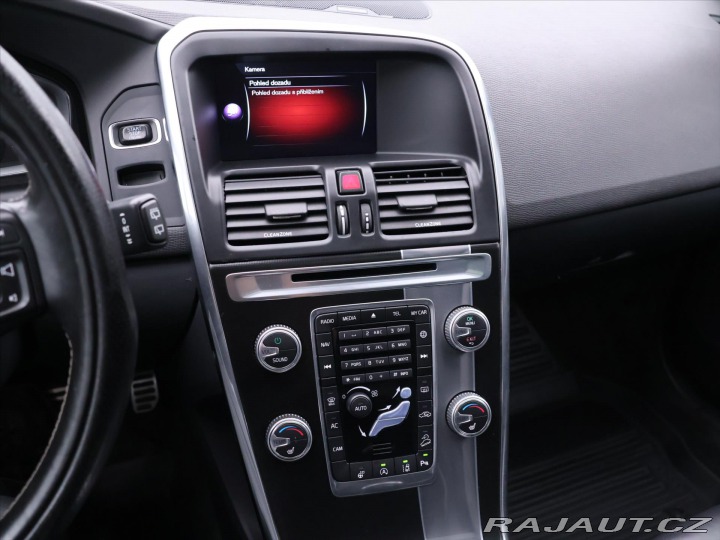 Volvo XC60 2,4 D5 AWD R-Design Serv. 2016