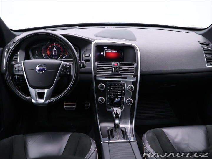 Volvo XC60 2,4 D5 AWD R-Design Serv. 2016