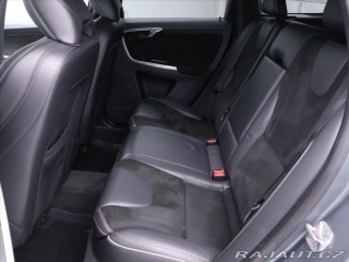 Volvo XC60 2,4 D5 AWD R-Design Serv. 2016