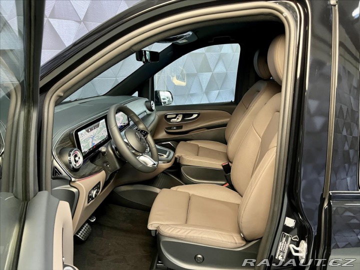 Mercedes-Benz V 300d 4M EXCLUSIVE AMG XL, 2025