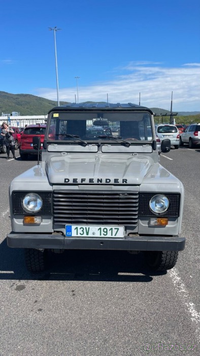 Land Rover Ostatní modely 2,5   DEFENDER