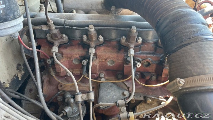 Land Rover Ostatní modely 2,5 DEFENDER 1990