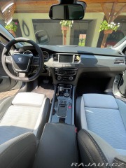 Peugeot 508  1800