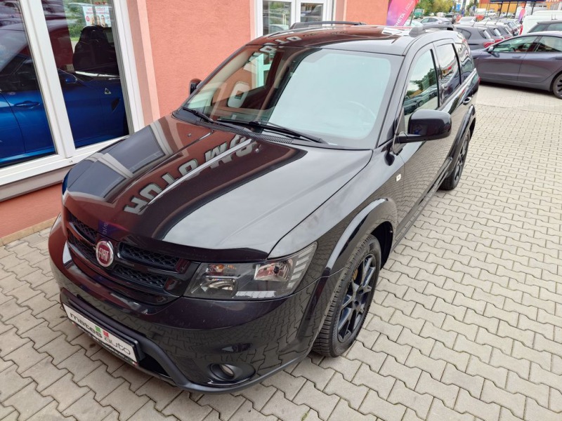 Fiat Freemont 2.0 Black Code 125kW REZE