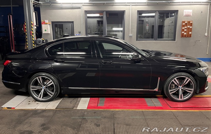 BMW 7 BMW Rad 7 730d xDrive A/T 2019