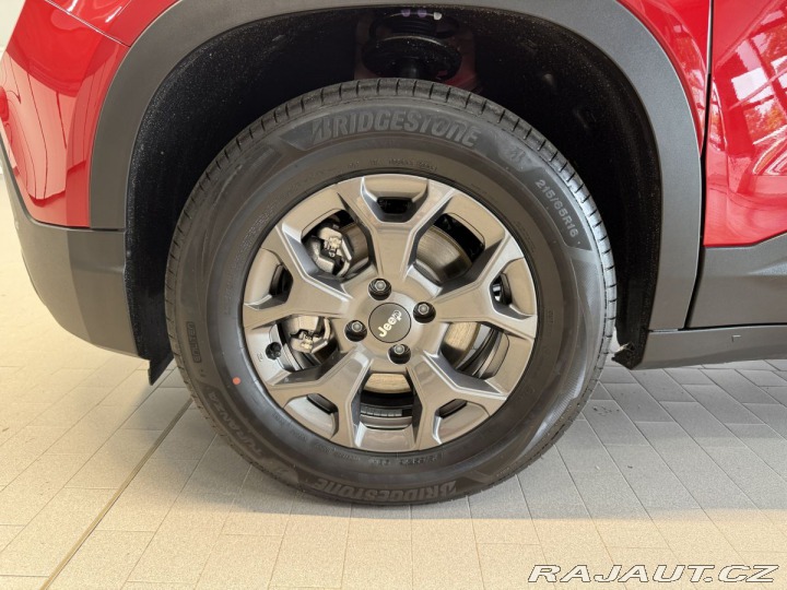 Jeep Avenger Longitude 1.2 Turbo 100k 2025