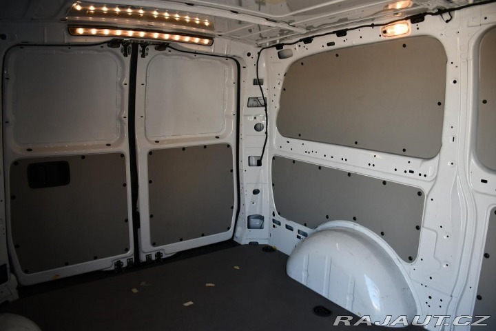 Mercedes-Benz Ostatní modely eVito REZERVACE 2021