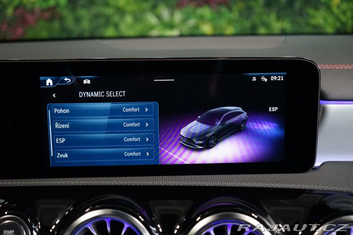 Mercedes-Benz CLA 200d*AMG*CAMERA*ZÁRUKA*BU 2024