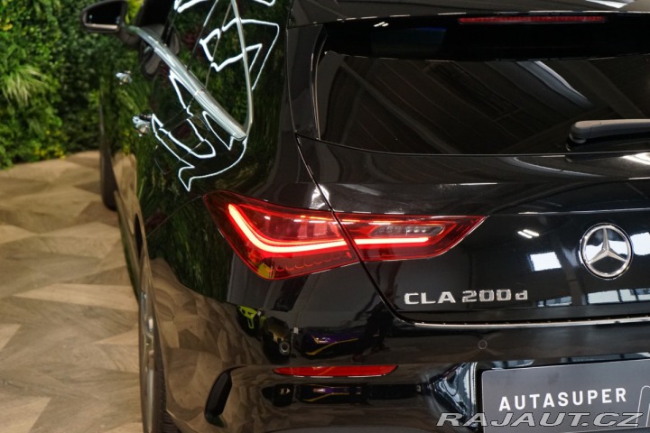 Mercedes-Benz CLA 200d*AMG*CAMERA*ZÁRUKA*BU 2024