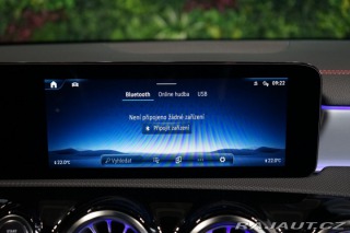 Mercedes-Benz CLA 200d*AMG*CAMERA*ZÁRUKA*BU 2024