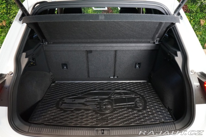 Volkswagen Tiguan 2.0 TDI*4M*R-LINE*360*TAŽ 2022