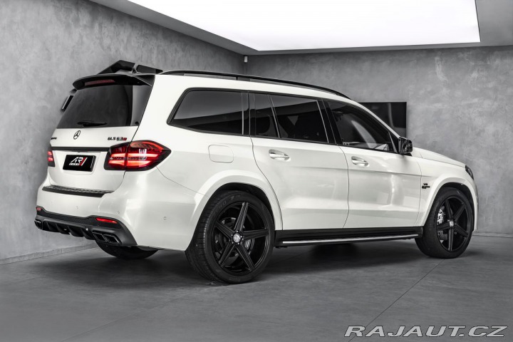 Mercedes-Benz GLS panorama, tažné, 360° kam 1800