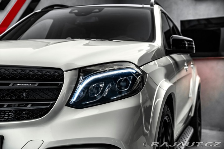 Mercedes-Benz GLS panorama, tažné, 360° kam 1800