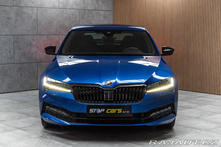 Škoda Superb TSI 206 4x4 SPORTLINE*TAŽ 2021