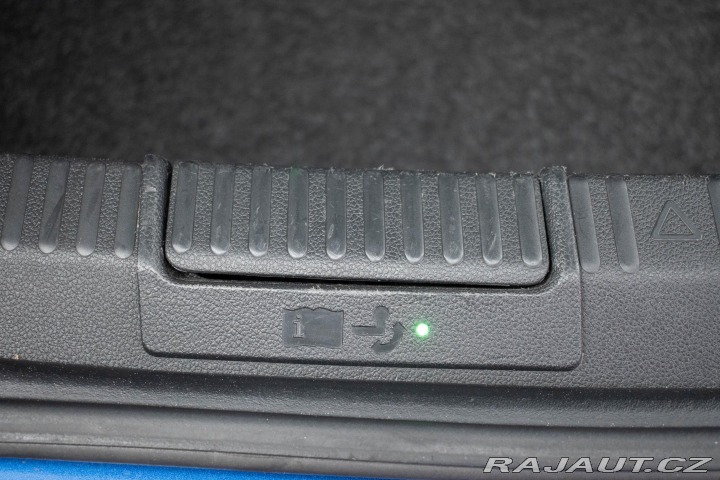 Škoda Superb TSI 206 4x4 SPORTLINE*TAŽ 2021