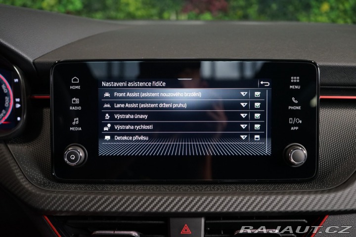 Škoda Scala MONTE CARLO*DSG*ZÁRUKA*PA 2025