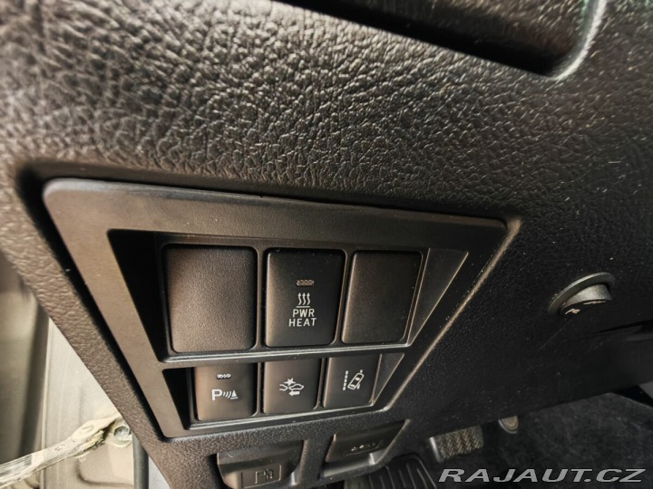 Toyota Hilux 2.4 D-4D Double Cab 4x Ac 2017