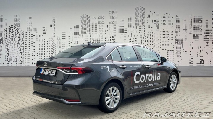 Toyota Corolla 1,5 6MT 125k KLASIK 2024