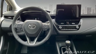 Toyota Corolla 1,5 6MT 125k KLASIK 2024