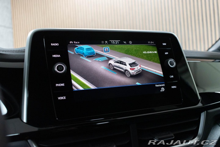 Volkswagen T-Roc R 221kW*REZERVACE* 2022