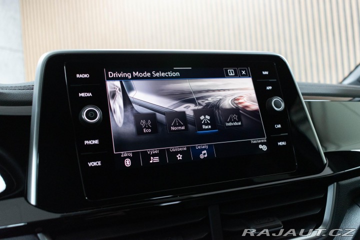 Volkswagen T-Roc R 221kW*REZERVACE* 2022