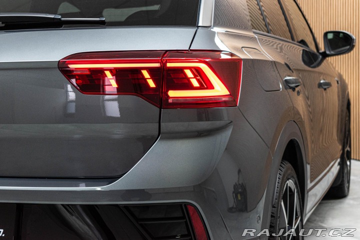 Volkswagen T-Roc R 221kW*REZERVACE* 2022