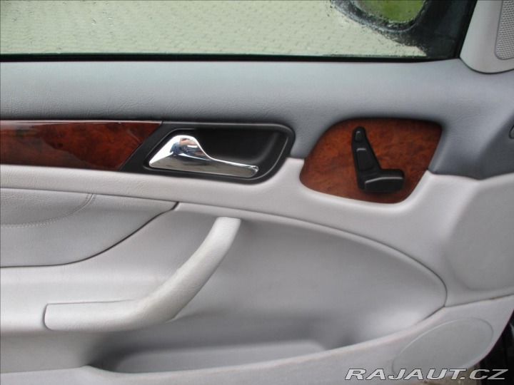 Mercedes-Benz CLK 2,0 i 150kw Kompressor Au 2000