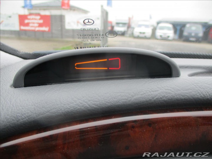 Mercedes-Benz CLK 2,0 i 150kw Kompressor Au 2000