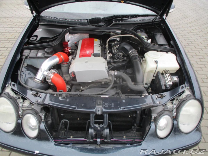 Mercedes-Benz CLK 2,0 i 150kw Kompressor Au 2000