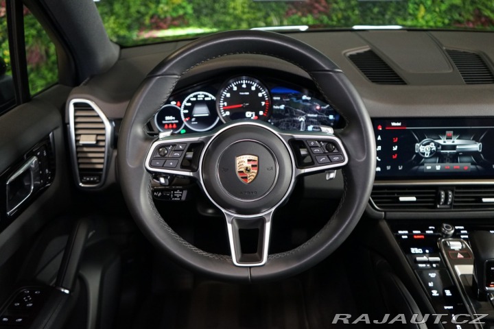 Porsche Cayenne PASM*TAŽ*APPROVED*ACC* 2022