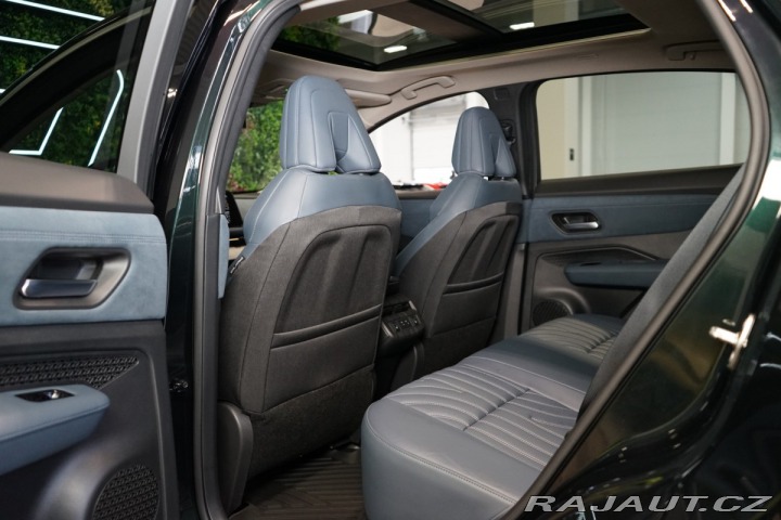 Nissan Ostatní modely Ariya 178kW*EVOLVE*2WD*PANO*NAP 2023