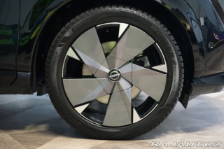 Nissan Ostatní modely Ariya 178kW*EVOLVE*2WD*PANO*NAP 2023