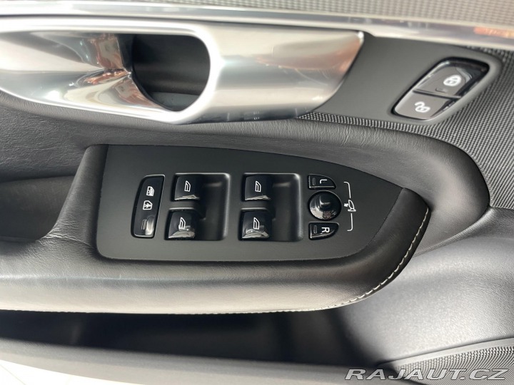 Volvo XC90 D5 Inscription*173kW*7mís 2017