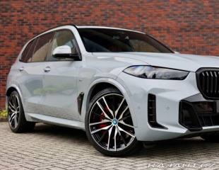 BMW X5 50e xDrive M SPORT | Sky 2023