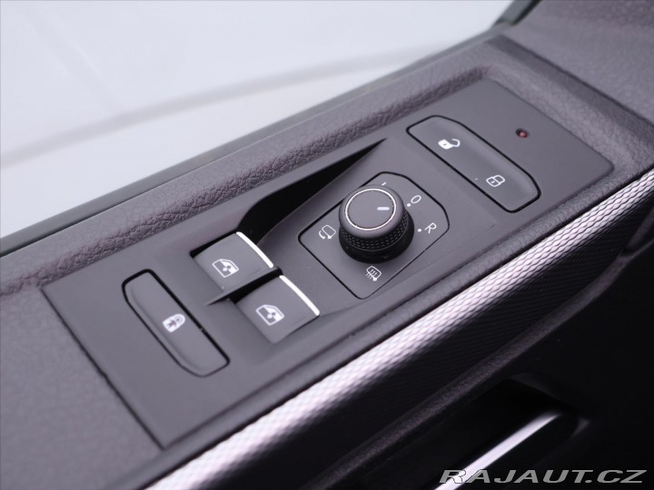 Volkswagen Multivan 2,0 TDI 146kW DSG 7-Míst 2020