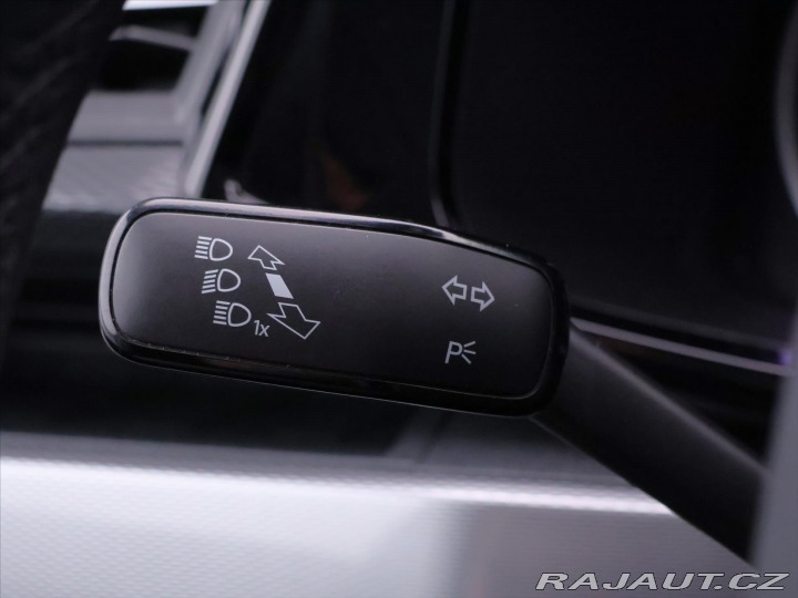 Volkswagen Multivan 2,0 TDI 146kW DSG 7-Míst 2020
