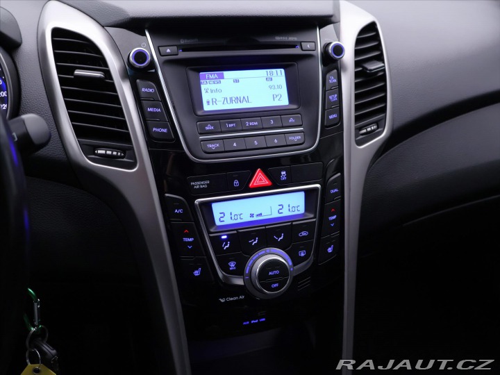 Hyundai i30 1,6 i 88kW LPG Klima CZ T 2015