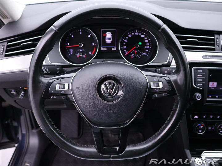 Volkswagen Passat 2,0 TDI 110kW DSG Highlin 2017
