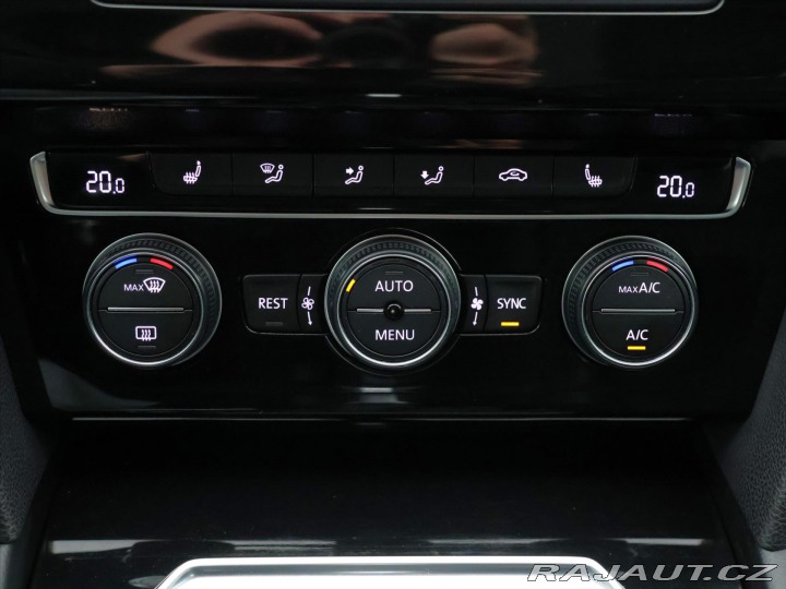 Volkswagen Passat 2,0 TDI 110kW DSG Highlin 2017
