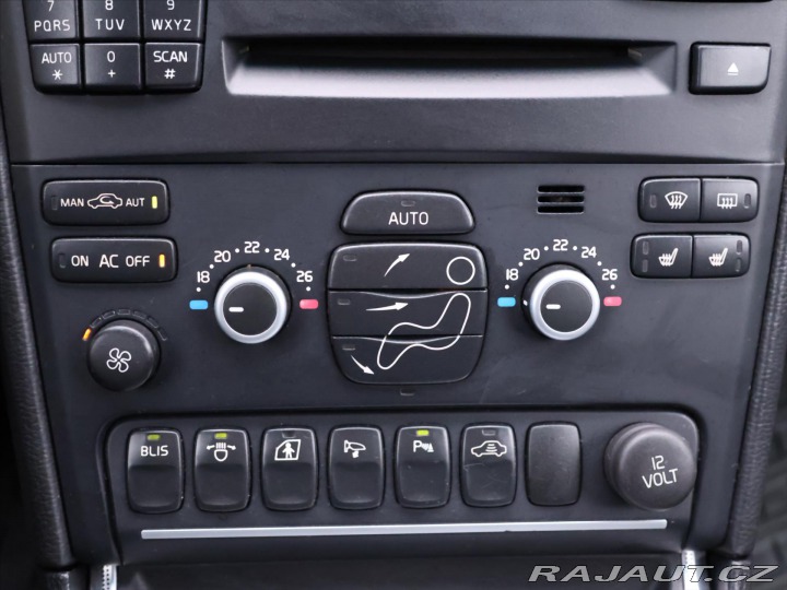 Volvo XC90 2,4 D5 147kW CZ R-design 2011
