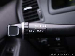 Volvo XC90 2,4 D5 147kW CZ R-design 2011