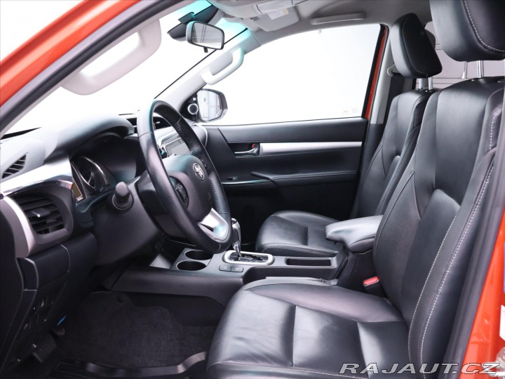 Toyota Hilux 2,8 D-4D 150kW Executive 2021